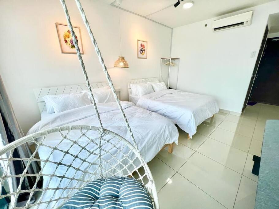 B Setia Alam 1-5 Pax Cozy Home Wifi&Tv Studio 3 Beds Trefoil Shah Alam Dış mekan fotoğraf